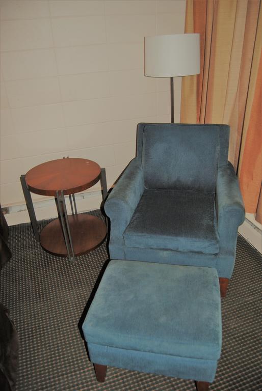 Derrick Motel Edmonton Dış mekan fotoğraf
