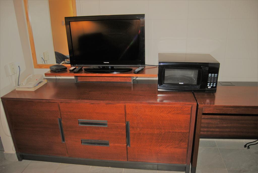 Derrick Motel Edmonton Dış mekan fotoğraf