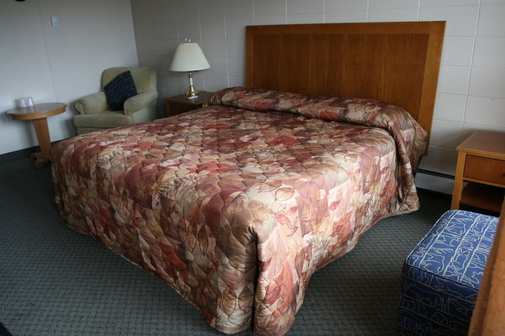 Derrick Motel Edmonton Dış mekan fotoğraf
